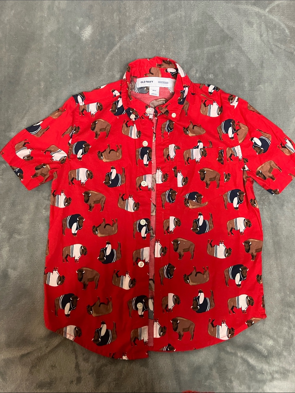 Old Navy Red Short-Sleeve Buffalo Print Button-Down Shirt Boys Size M(8)